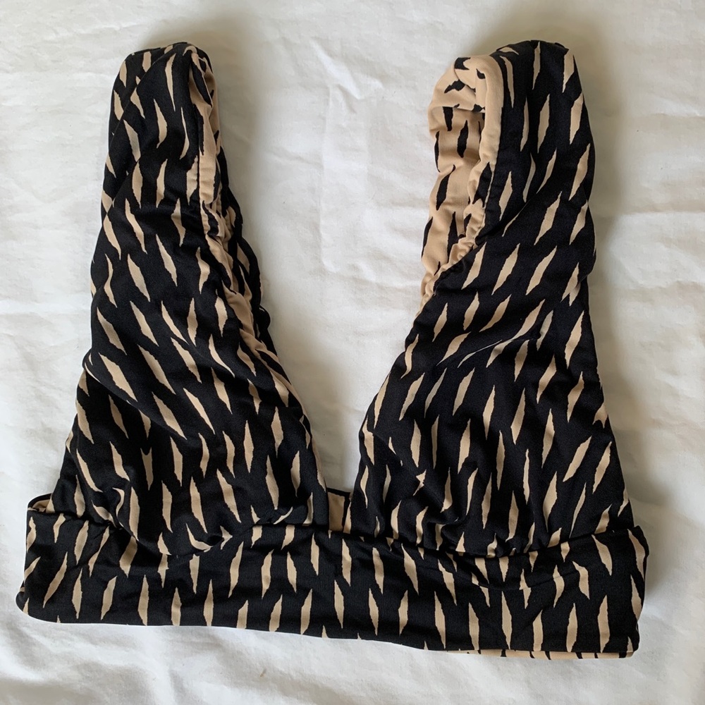 billabong reversible top